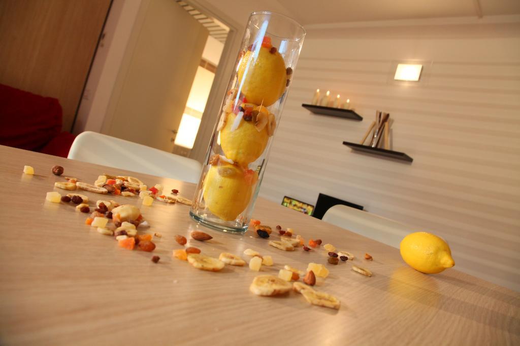 Residence Ilario Suite Hotel Riccione Oda fotoğraf