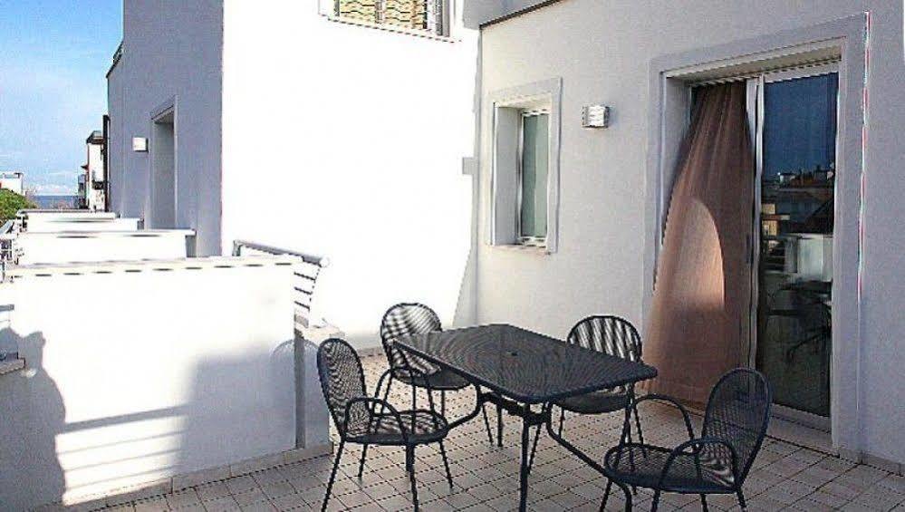 Residence Ilario Suite Hotel Riccione Dış mekan fotoğraf